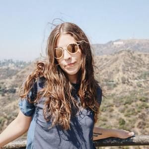 Meet your Posher, Casey